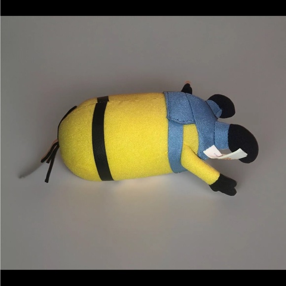 Small Minion plush Sly Grin Tim 7” Despicable Me 2 Yellow Minion ￼Gru Kevin - Picture 5 of 6